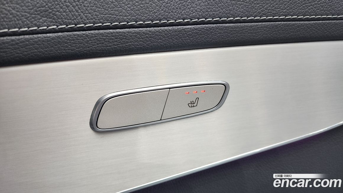 Mercedes-Benz GLC-Class 2021