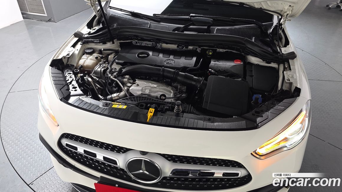 Mercedes-Benz GLA-Class 2023
