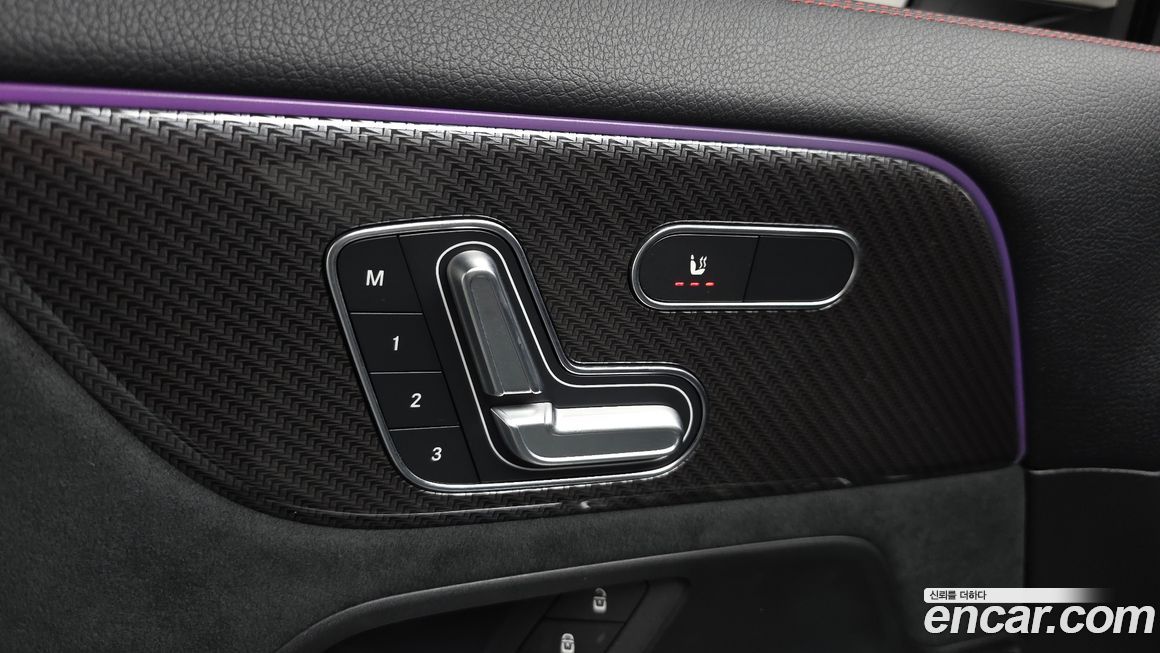 Mercedes-Benz GLA-Class 2023