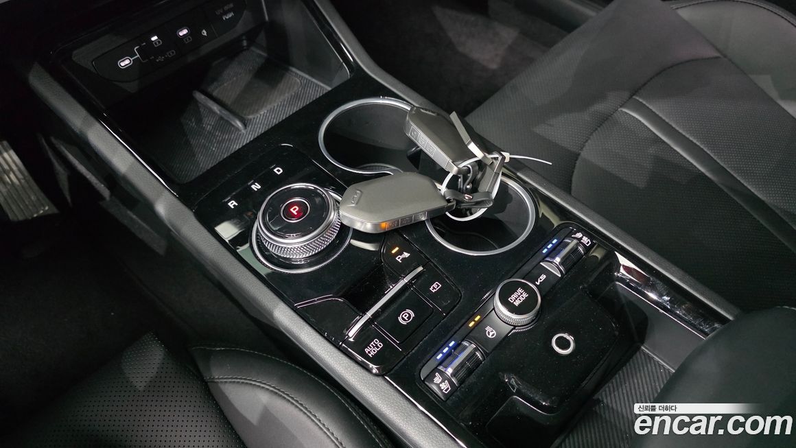 Kia K5 2025