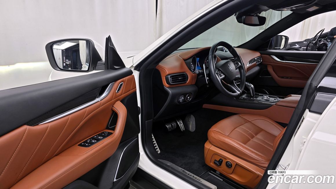 Maserati Levante 2019