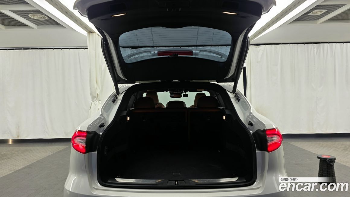 Maserati Levante 2019