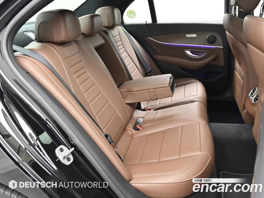 Mercedes-Benz E-Class 2023