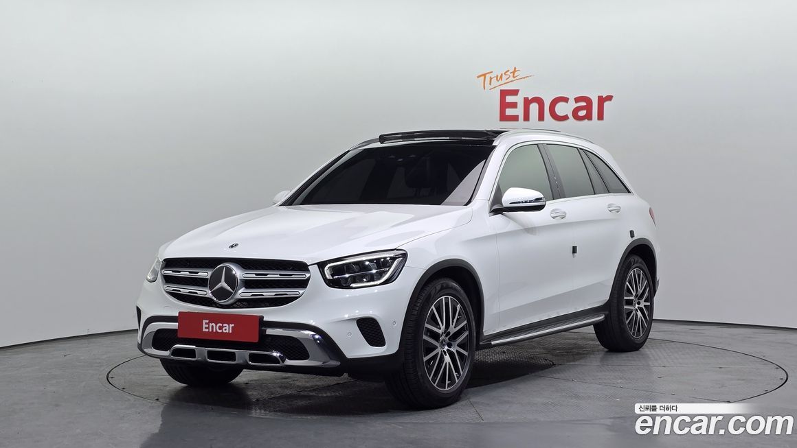 Mercedes-Benz GLC-Class 2021