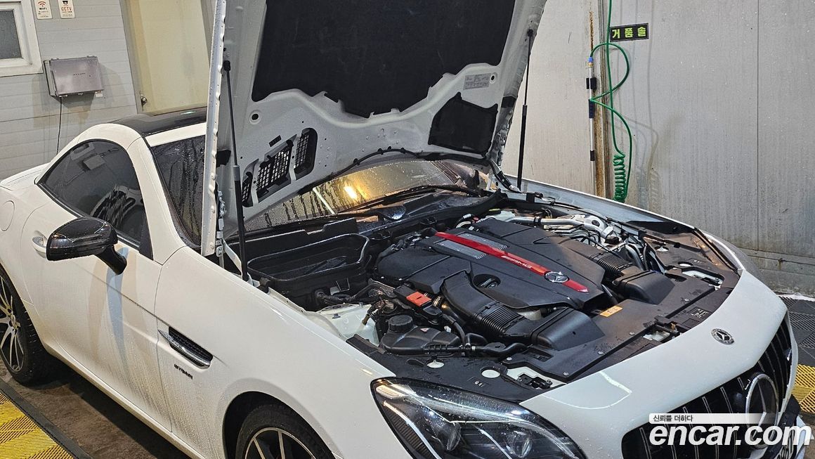 Mercedes-Benz SLC-Class 2018