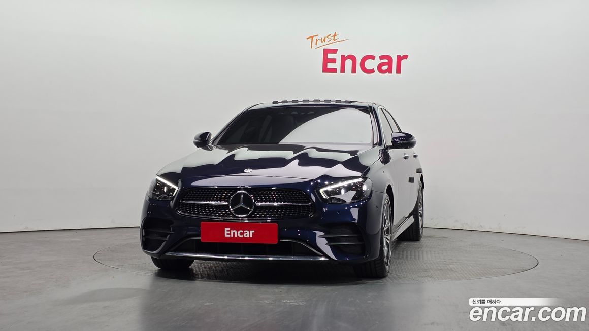 Mercedes-Benz E-Class 2021