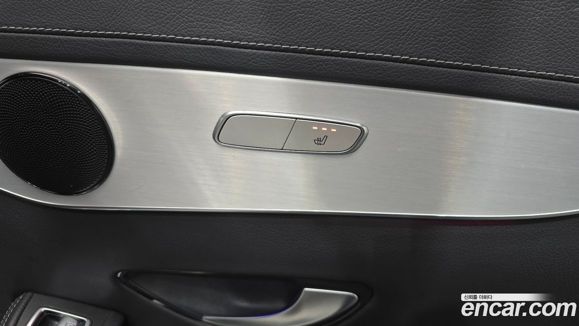 Mercedes-Benz GLC-Class 2021