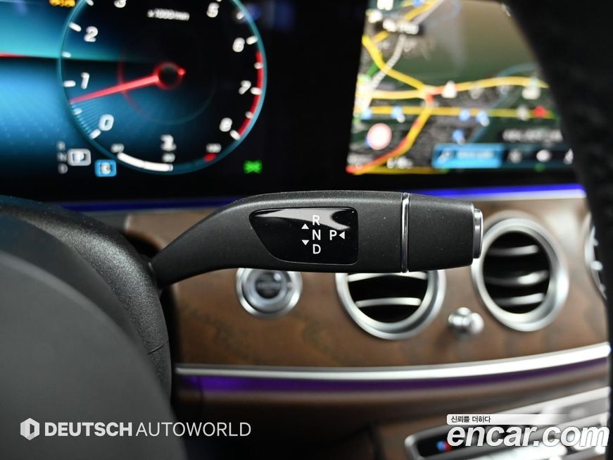 Mercedes-Benz E-Class 2023