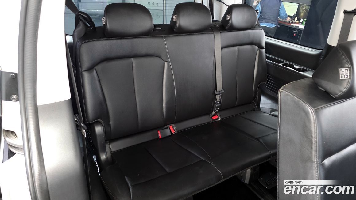 Hyundai Staria 2022