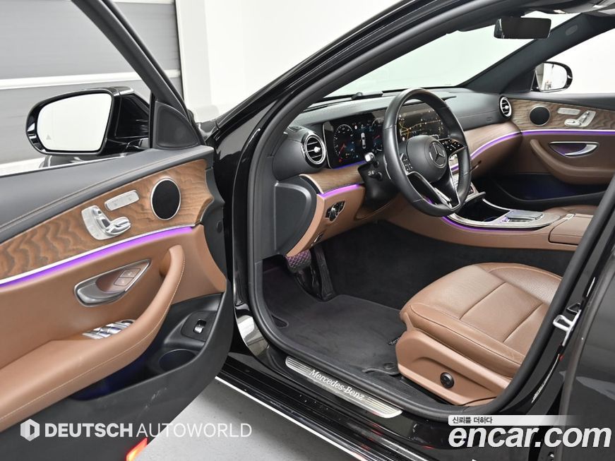 Mercedes-Benz E-Class 2023