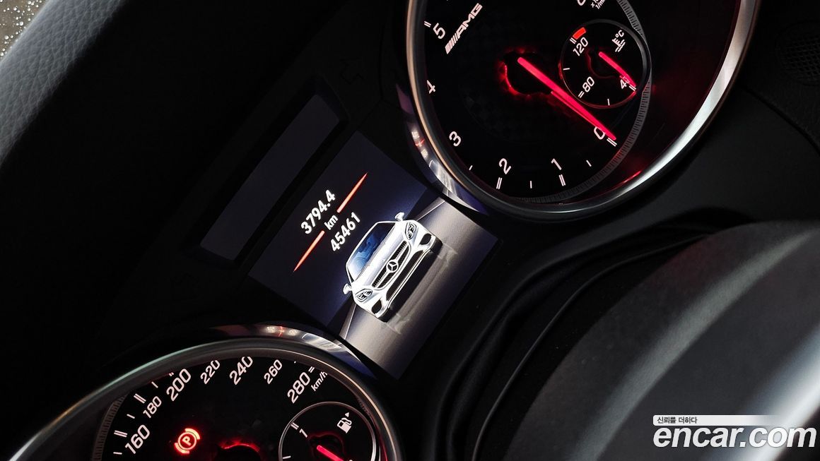 Mercedes-Benz SLC-Class 2018