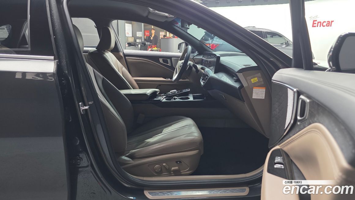 Kia K8 2023
