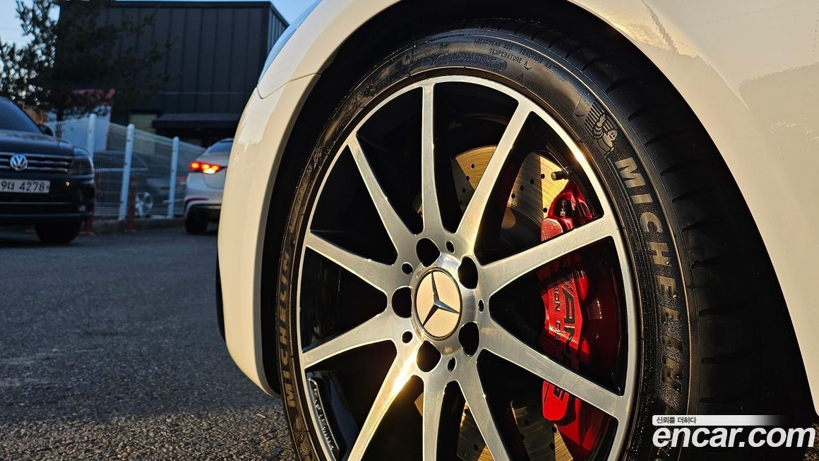 Mercedes-Benz SLC-Class 2018