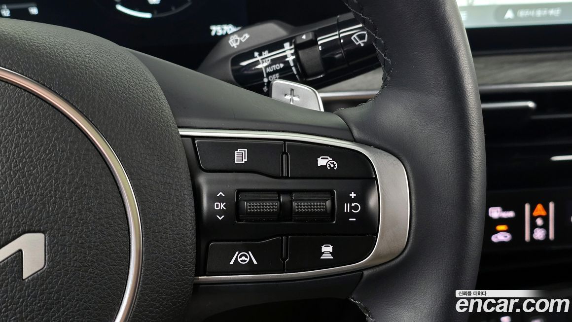 Kia K5 2025