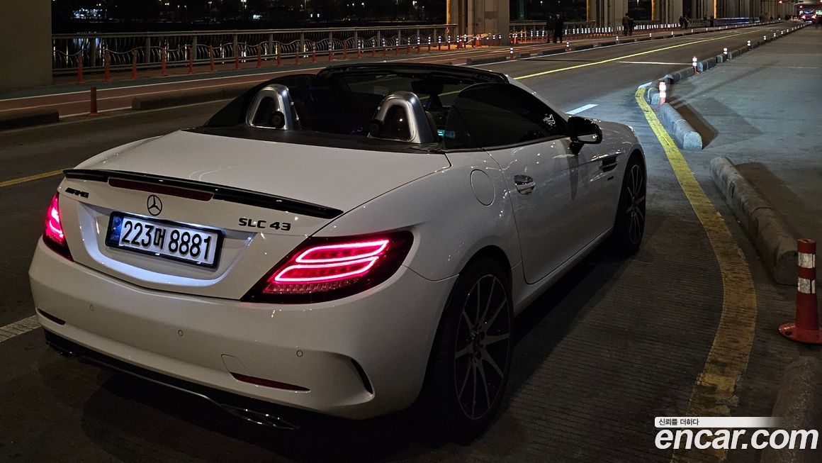 Mercedes-Benz SLC-Class 2018