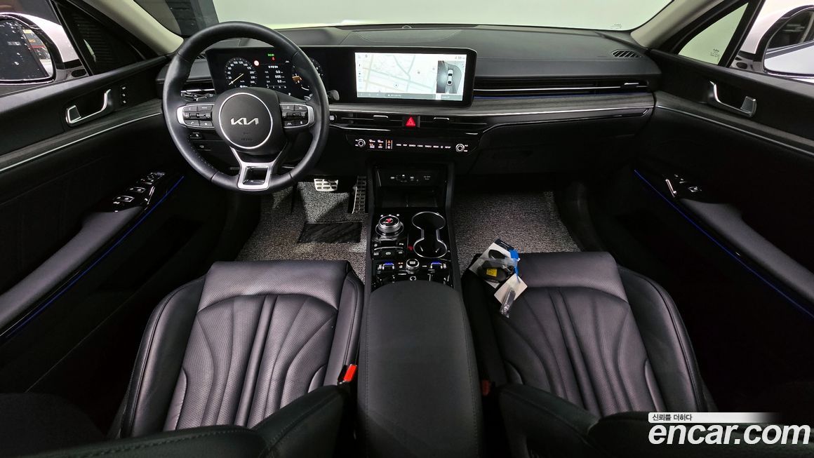 Kia K5 2025