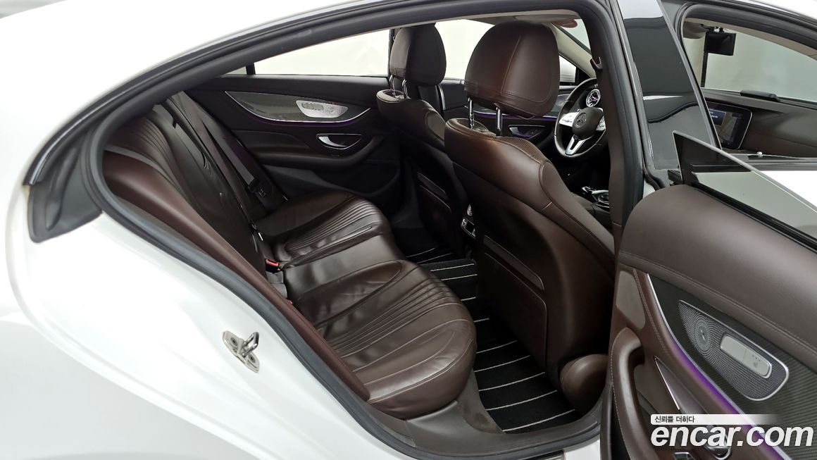 Mercedes-Benz CLS-Class 2019