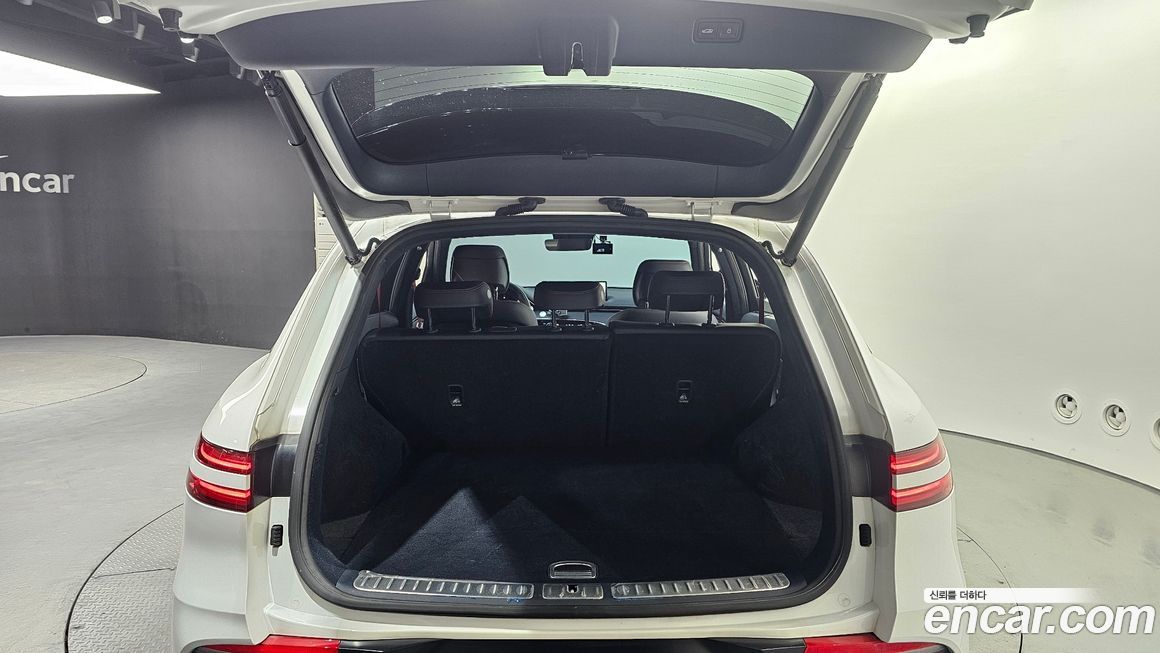 Genesis GV70 2023