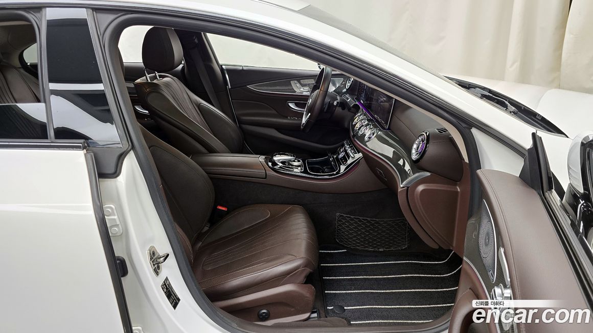 Mercedes-Benz CLS-Class 2019