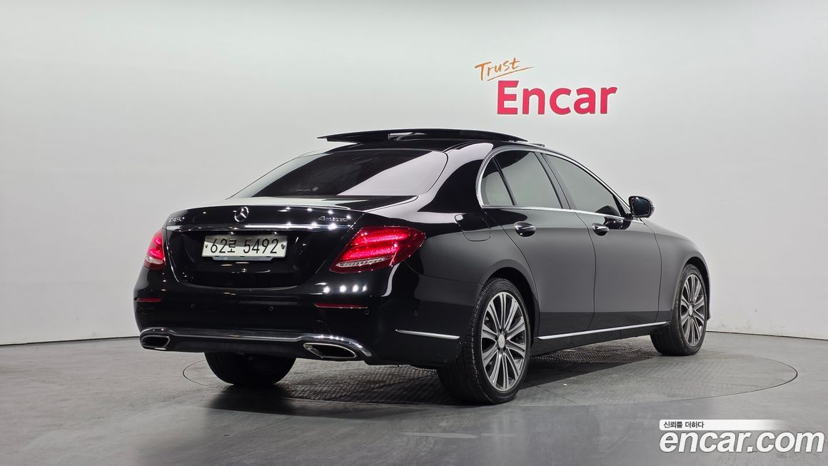 Mercedes-Benz E-Class 2019