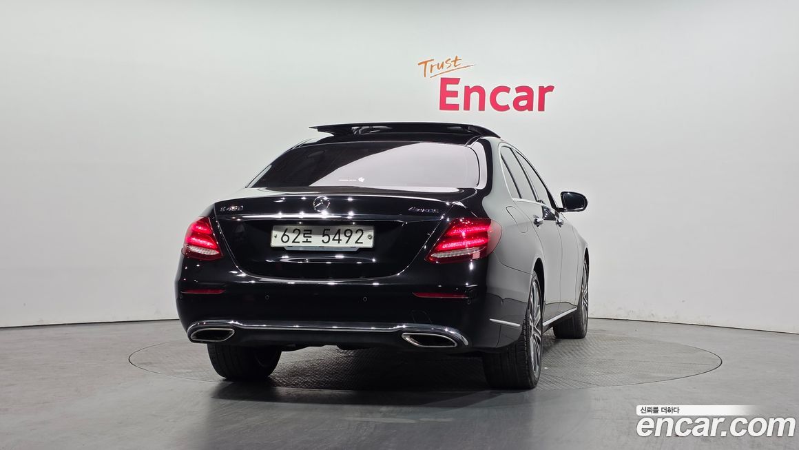 Mercedes-Benz E-Class 2019