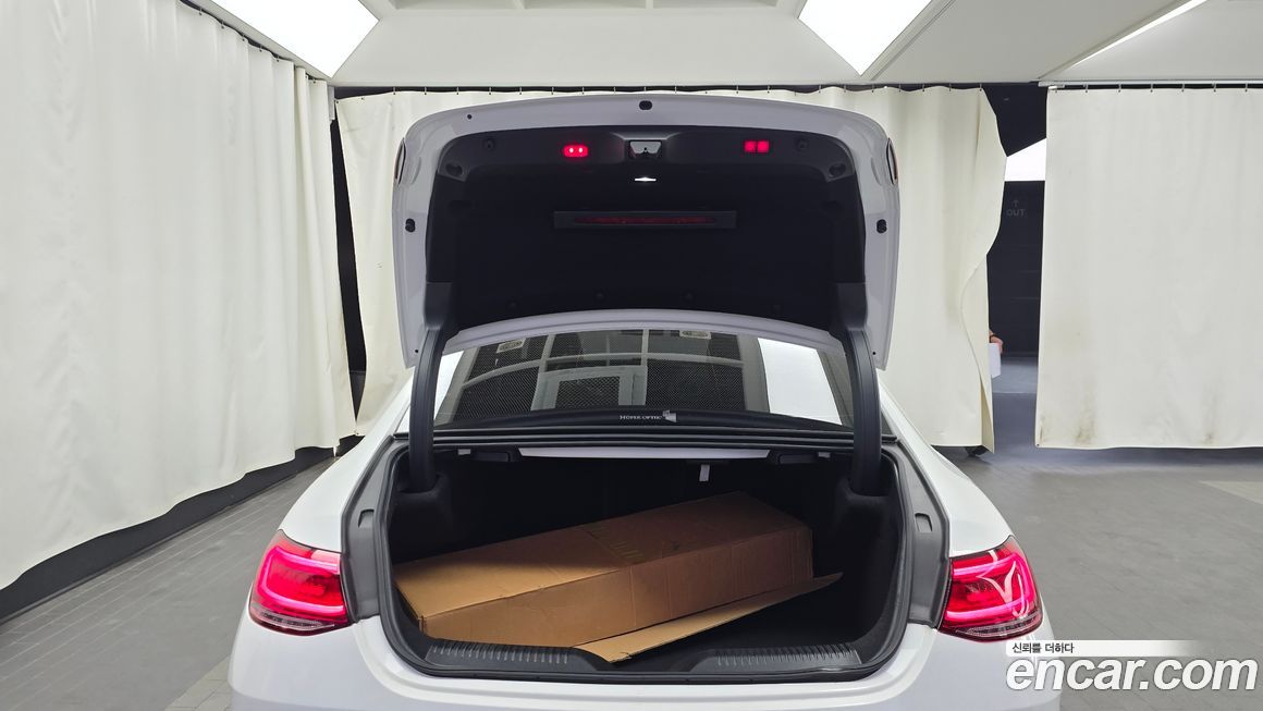 Mercedes-Benz CLS-Class 2019