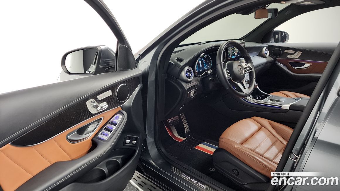 Mercedes-Benz GLC-Class 2022