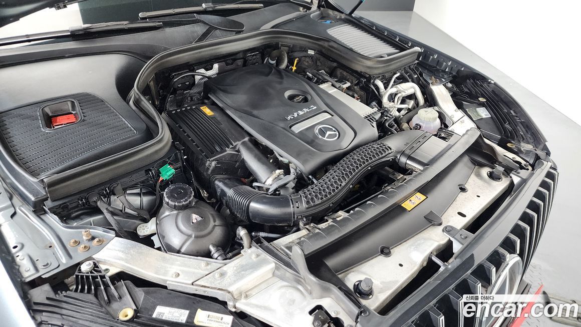 Mercedes-Benz GLC-Class 2022