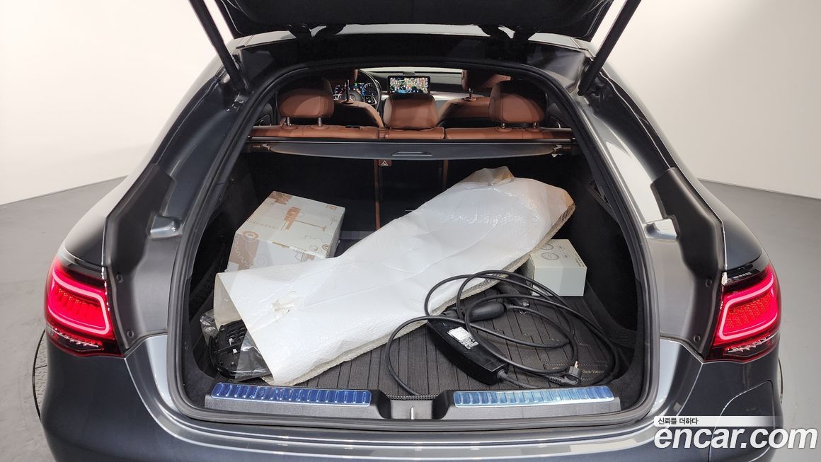 Mercedes-Benz GLC-Class 2022