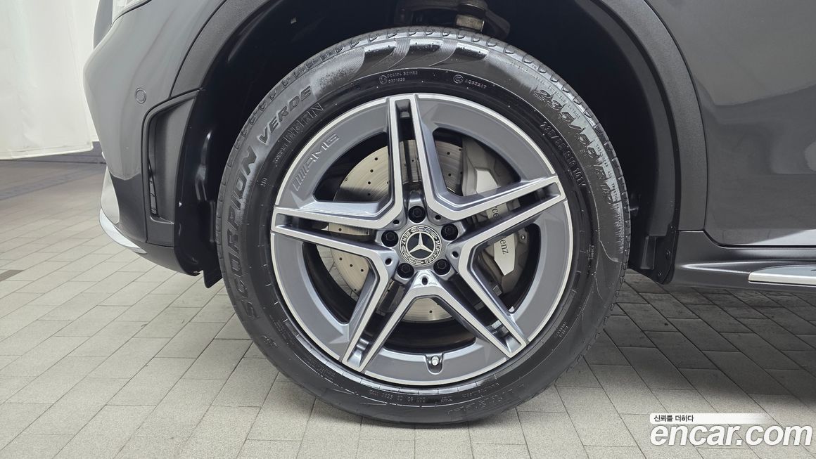 Mercedes-Benz GLC-Class 2022