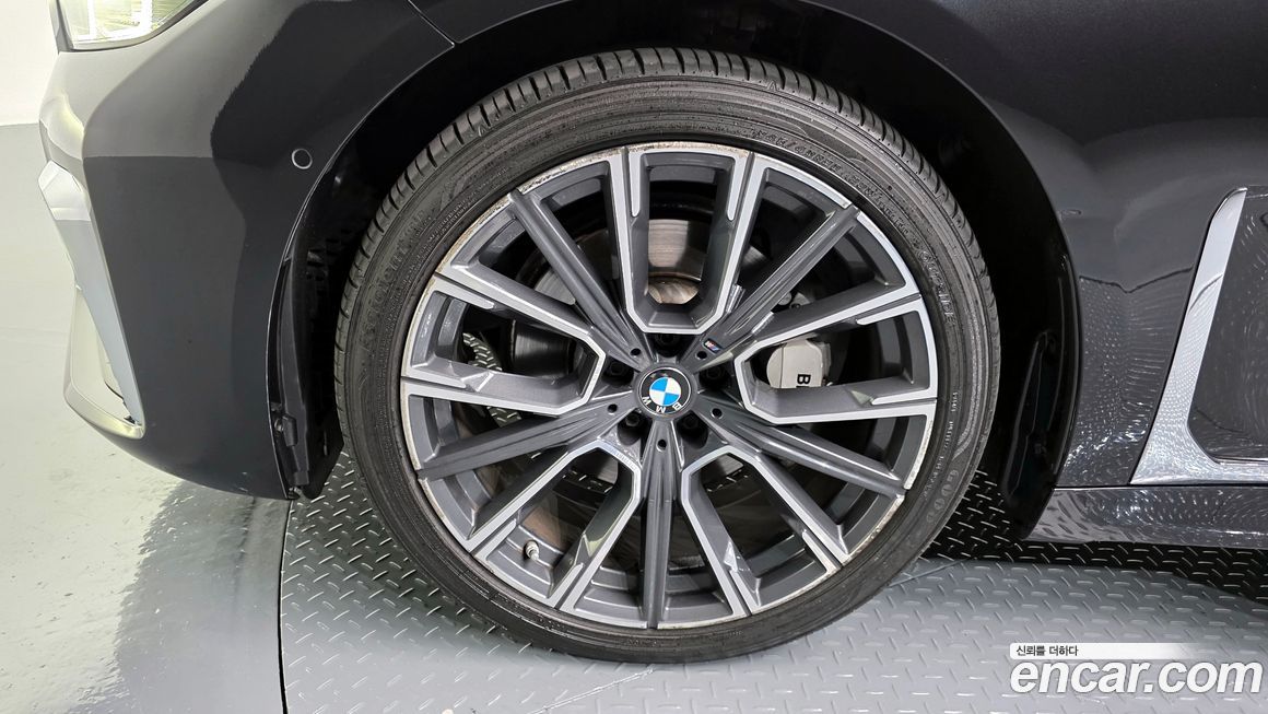 BMW 7-Series 2020