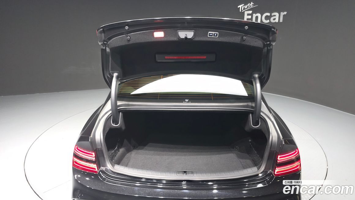 Genesis G80 2025