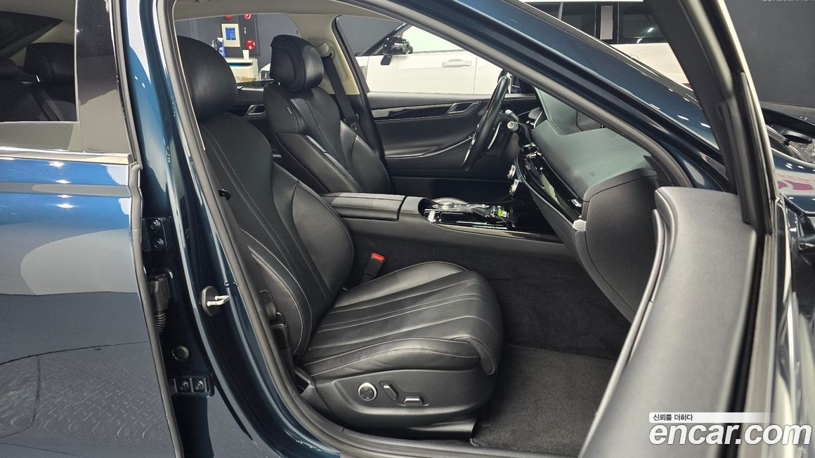 Genesis G80 2021