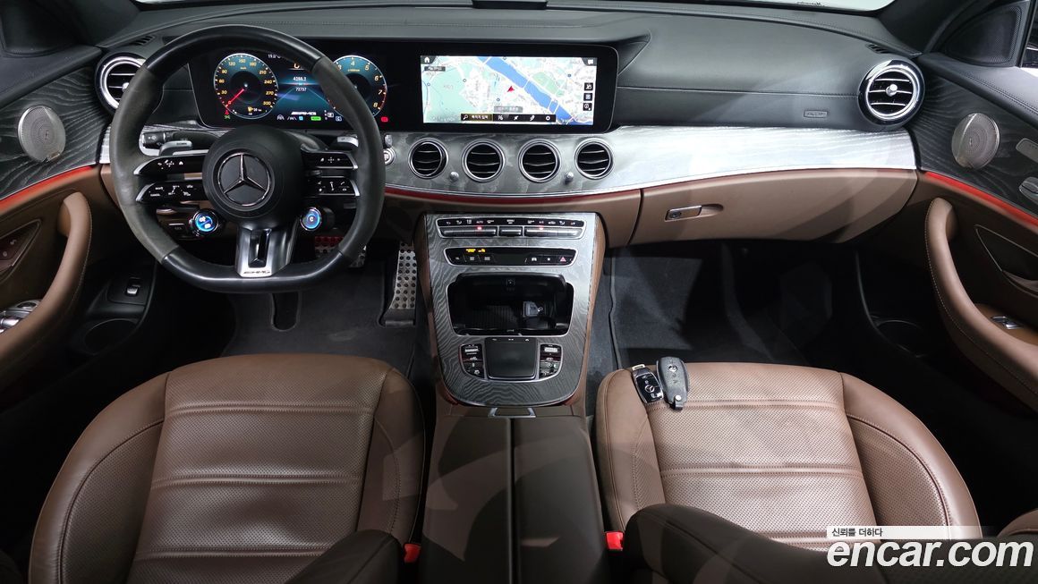 Mercedes-Benz E-Class 2023