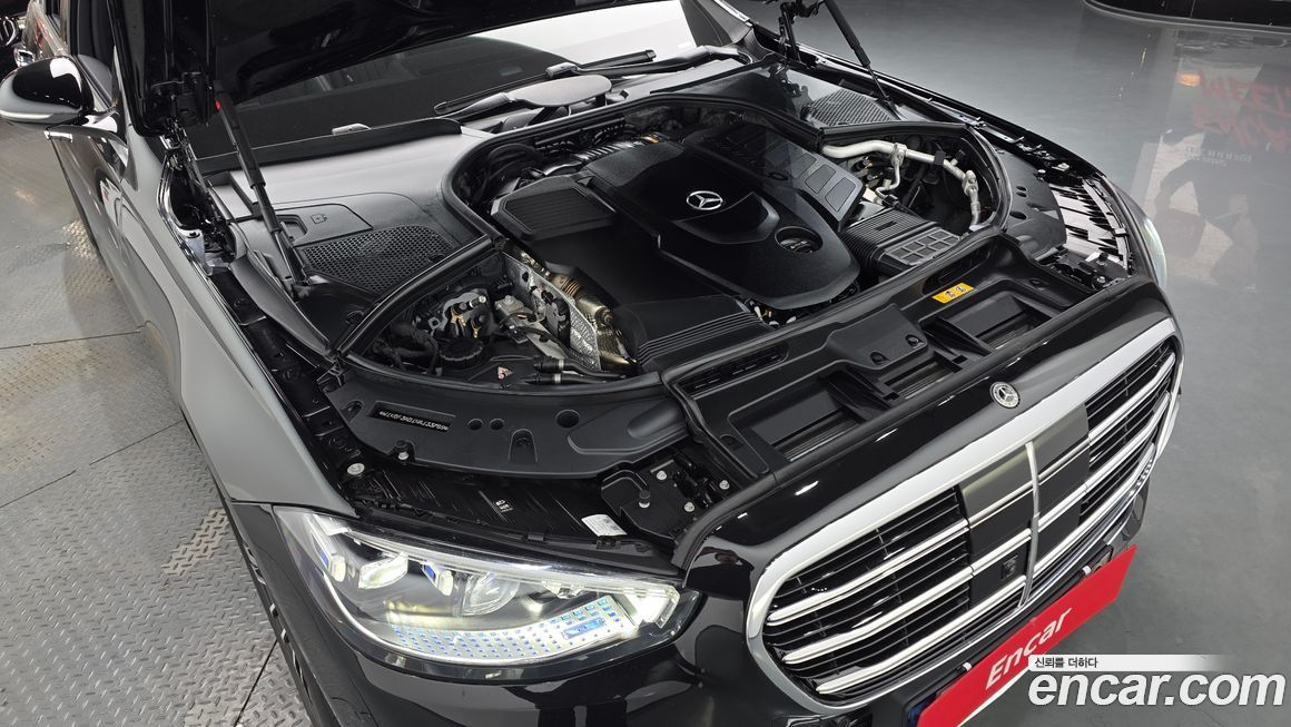 Mercedes-Benz S-Class 2022