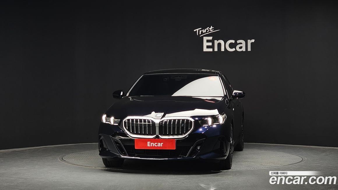 BMW i5 2025