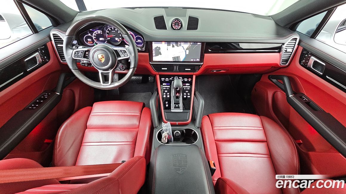 Porsche Cayenne 2021