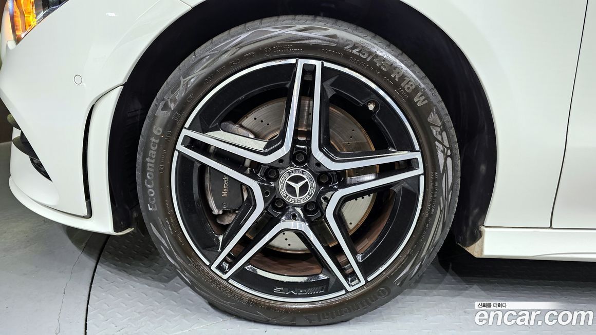 Mercedes-Benz CLA-Class 2020