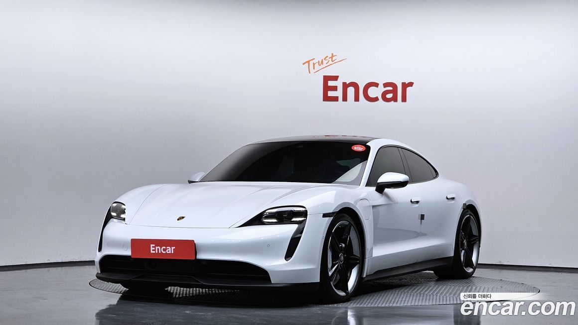 Porsche Taycan 2020
