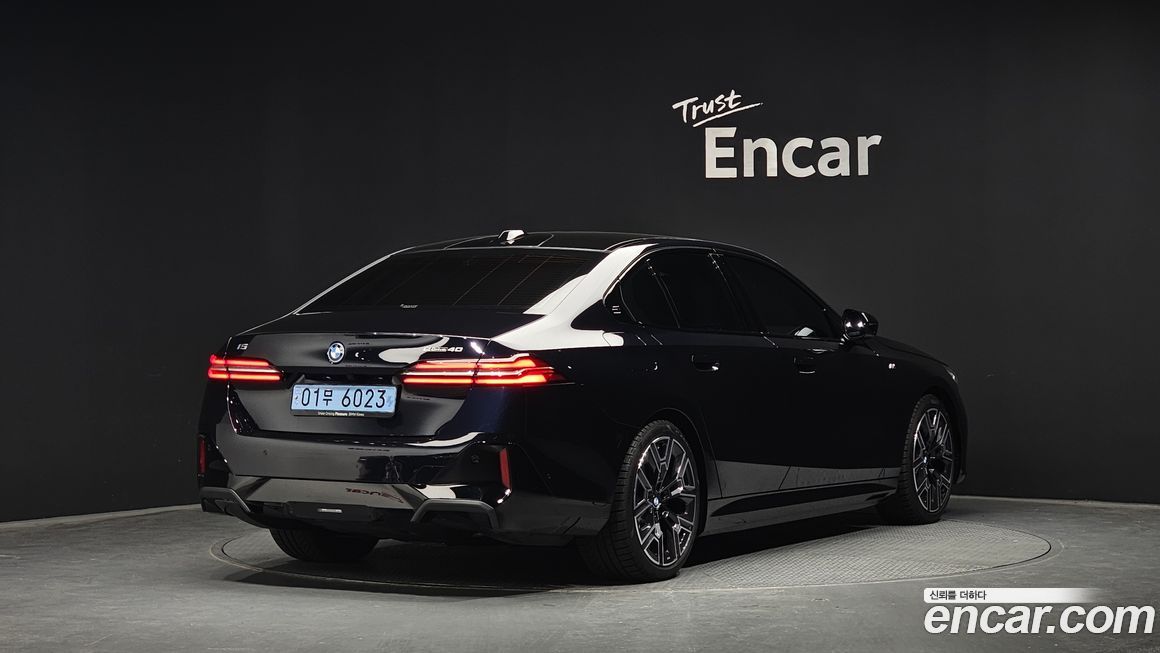 BMW i5 2025