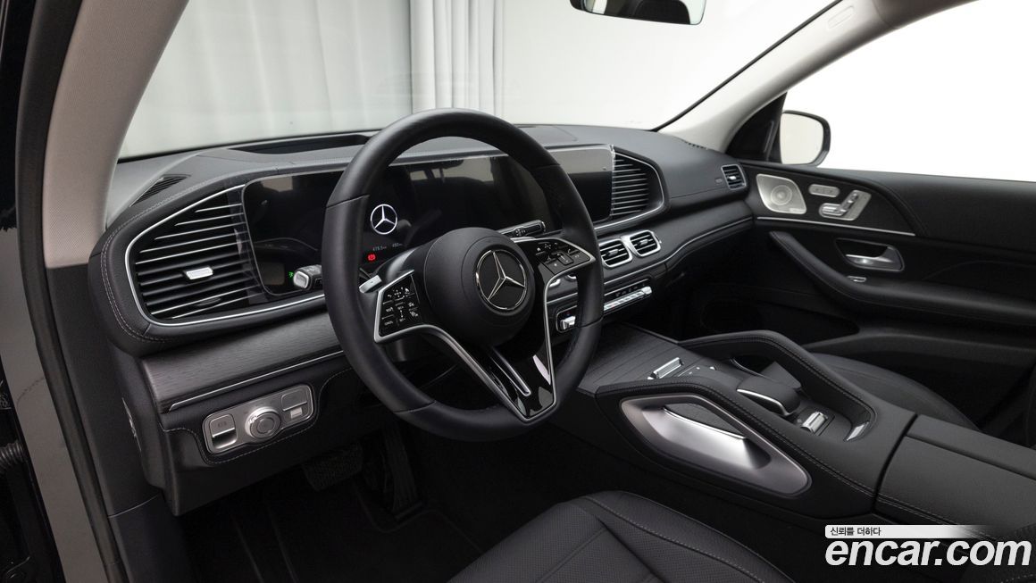 Mercedes-Benz GLE-Class 2025
