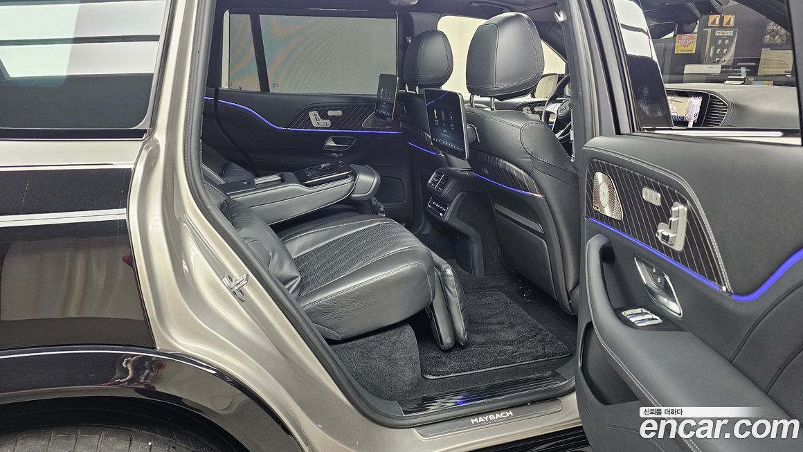 Mercedes-Benz GLS-Class 2024