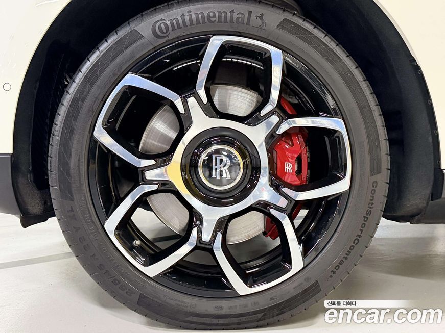 Rolls-Royce Cullinan 2022