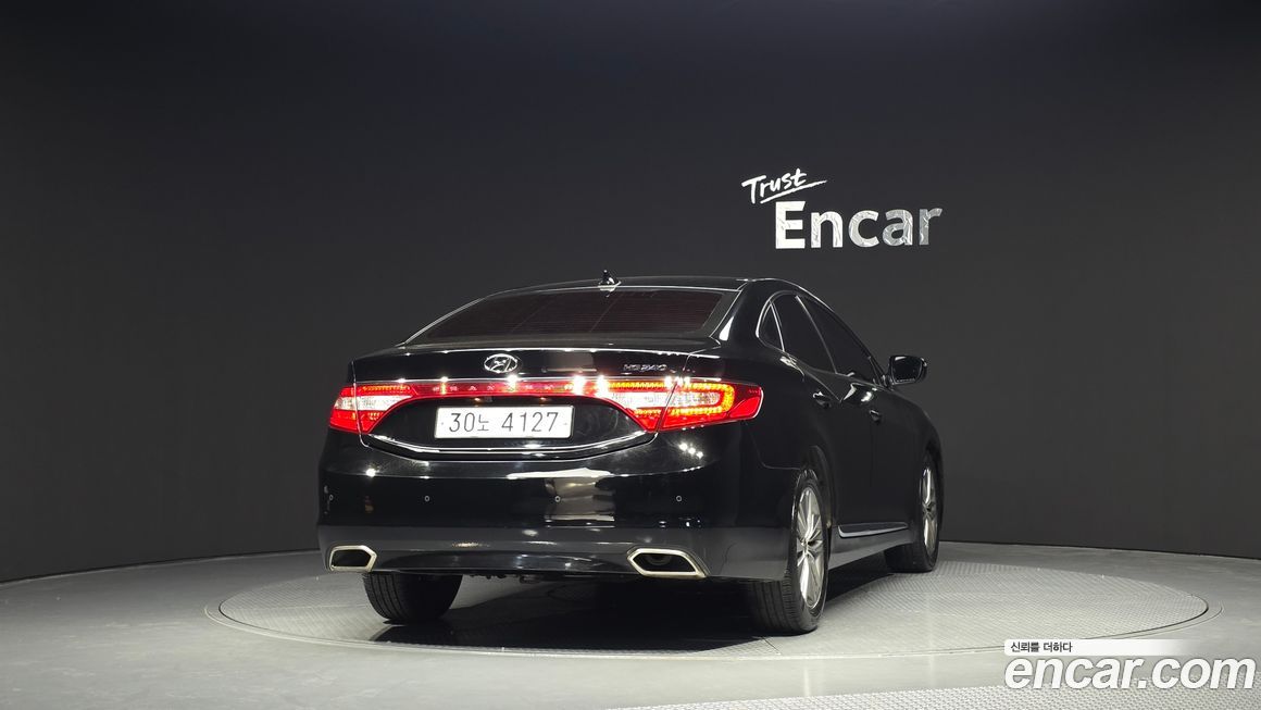 Hyundai Grandeur 2016