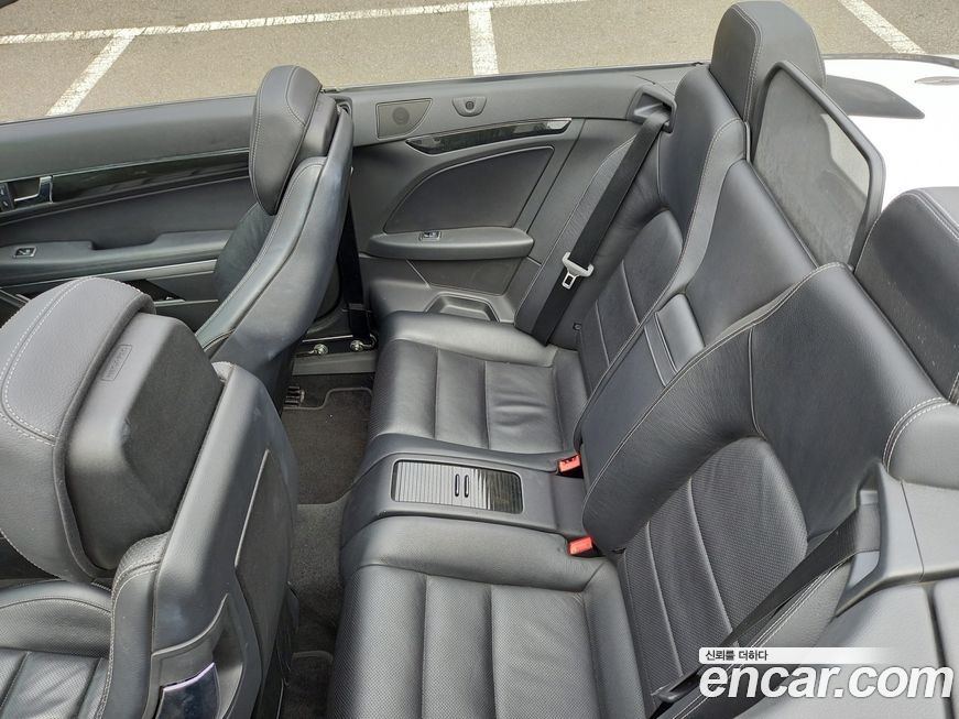 Mercedes-Benz E-Class 2011