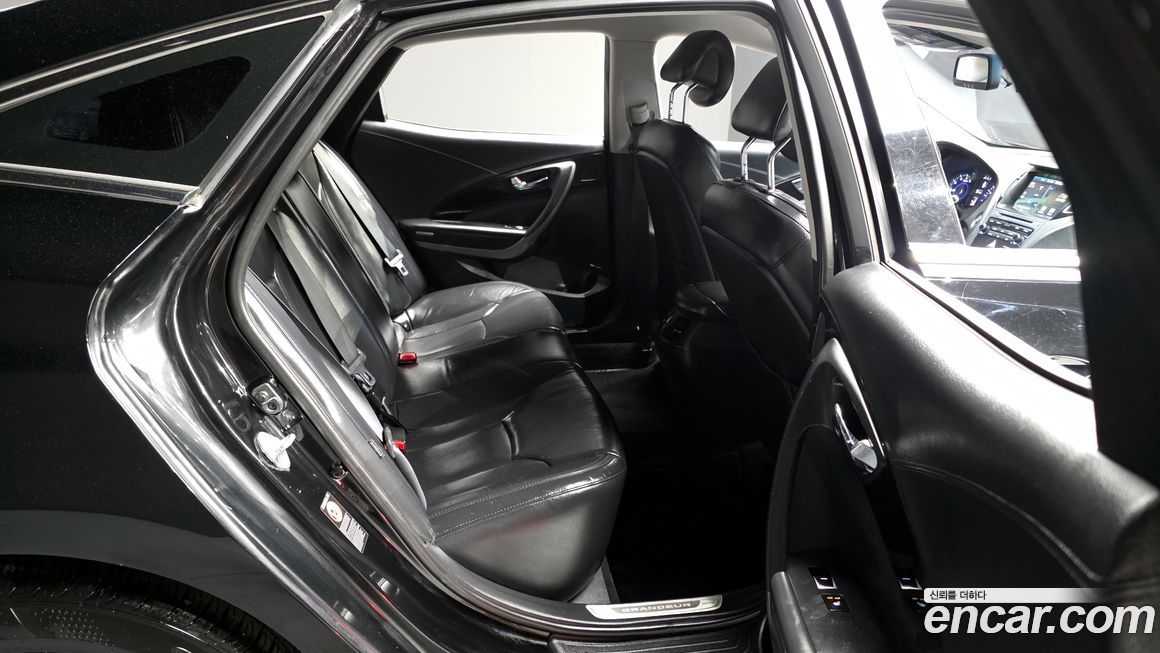 Hyundai Grandeur 2016