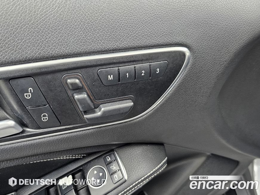 Mercedes-Benz GLA-Class 2015