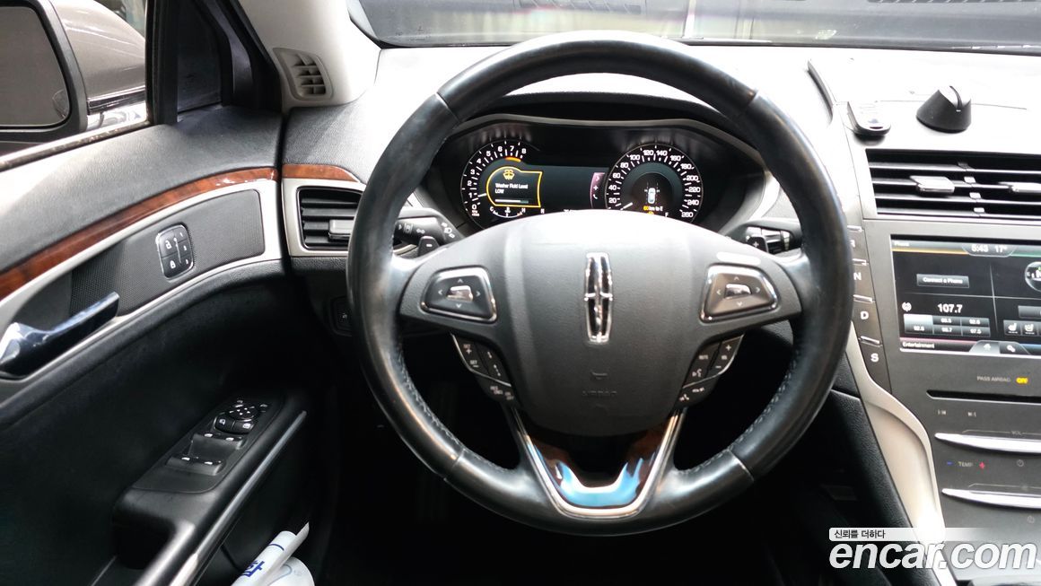 Lincoln MKZ 2016