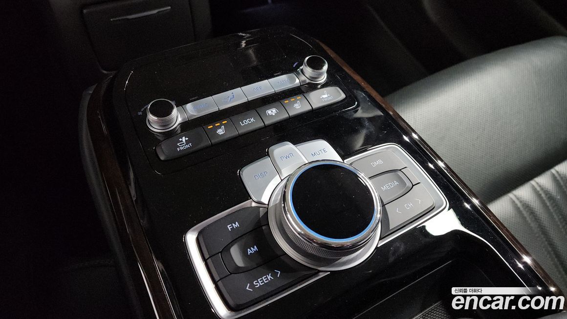 Genesis G90 2019