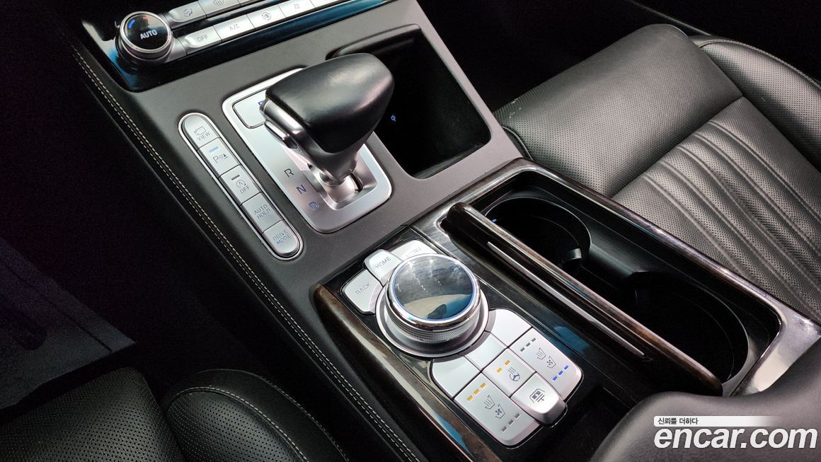 Genesis G90 2019